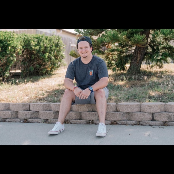 Meet your Posher, Jonathan - Picture 1 of 1